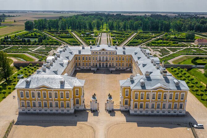 Private Full-Day Trip to Bauska, Rundale and Jelgava Palace - FAQ