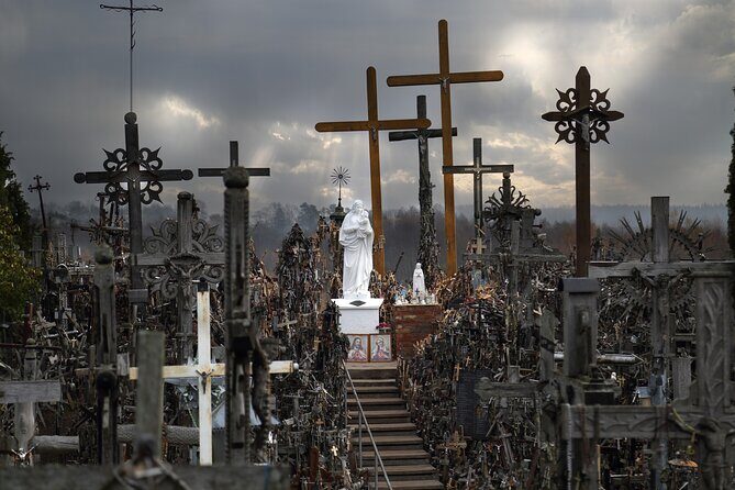 Private Full-Day Trip to Hill of Crosses, Rundale Palace & Bauska - A Closer Look at the Itinerary