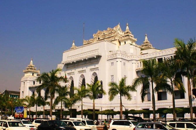 Private Full-Day Yangon City Tour and Circular Train Ride - Key Points