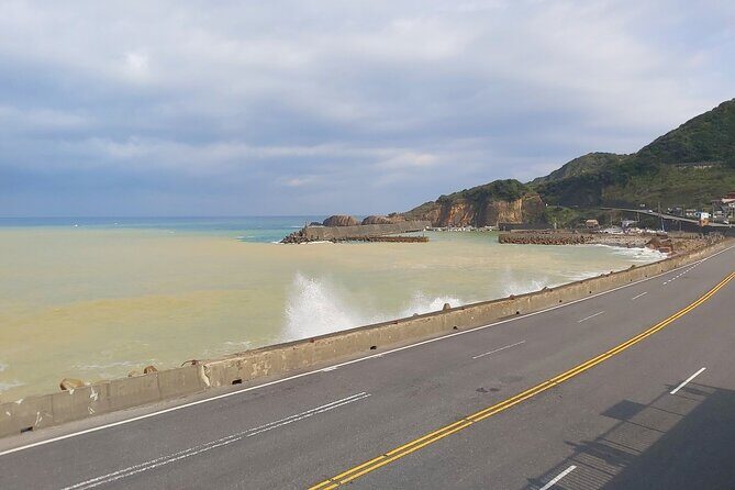 Private Fulong International Sand Sculpture Day Tour from Taipei - A Detailed Look at the Day Trip