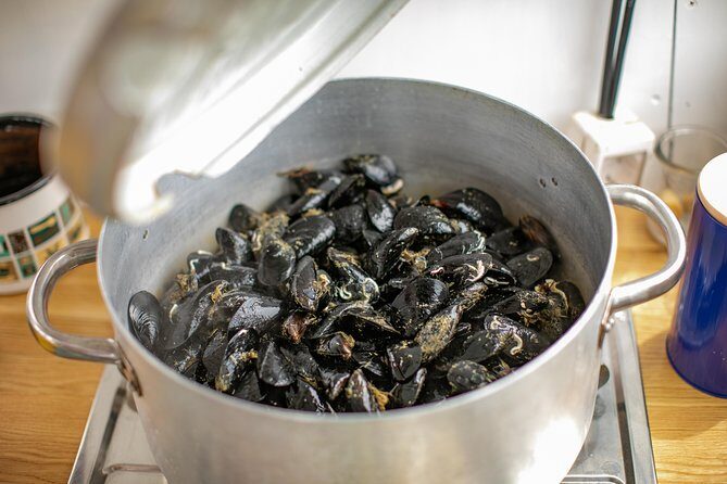 Private Gastro gourmet tour by Dot@ boat - Practical Considerations