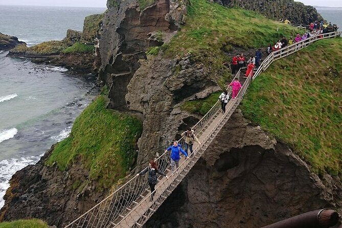 Private Giants Causeway Tour From Belfast - Key Points