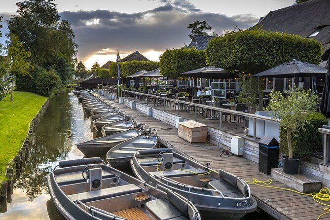 Private Giethoorn Tour Venice of The Netherlands - Key Points