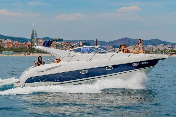 Private Gobbi Yacht Charter in Barcelona - Key Points