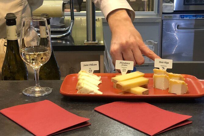 Private Gourmet walking tour of Lyon and Les Halles Paul Bocuse - Practical Details & Why They Matter