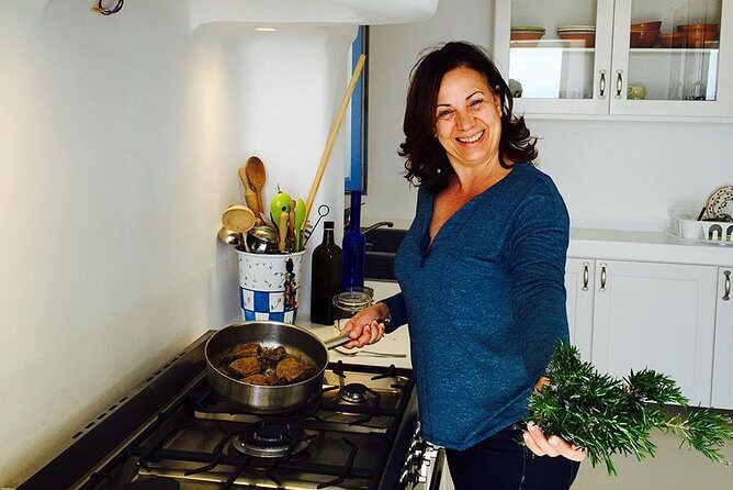 Private Greek Cooking Class in Mykonos with a Food Professional - The Meal and Overall Experience