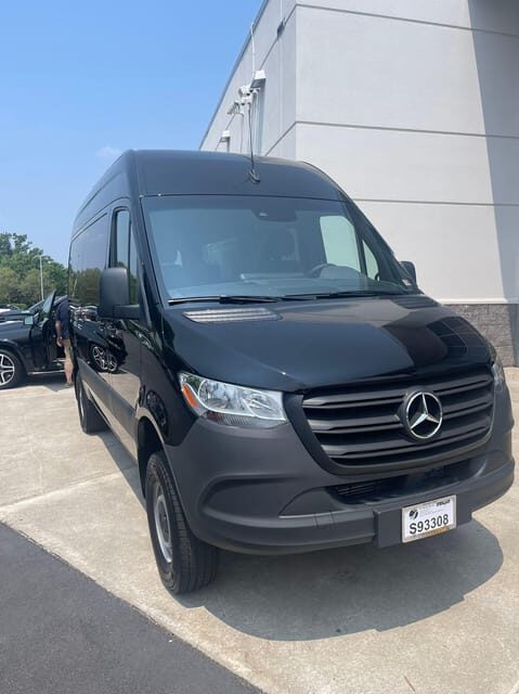 Private Group Transfer: Newark to Manhattan-Up to 11 Pax - The Sum Up