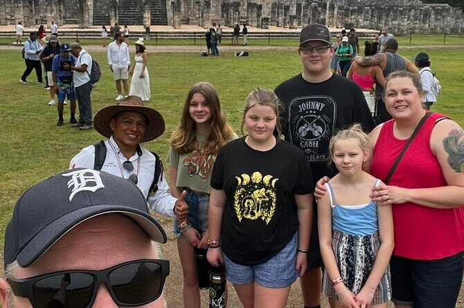 Private Guide Service in the Archaeological Zone of Chichen Itza - FAQ