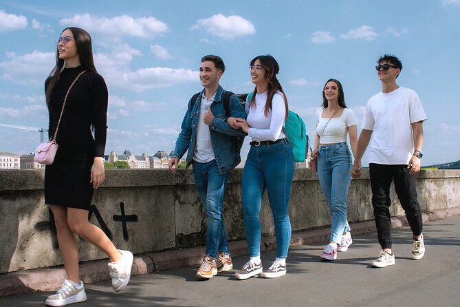 PRIVATE GUIDED Budapest walking tour with coffee break in 120 min - FAQs