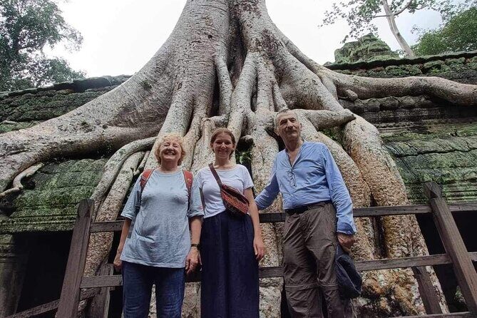 Private guided Full -day Angkor tour with sun set - FAQ