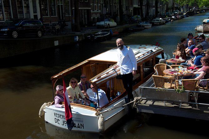Private Guided Historic Amsterdam Canal Cruise in a Salon Boat - Exploring the Itinerary: What You Can Expect