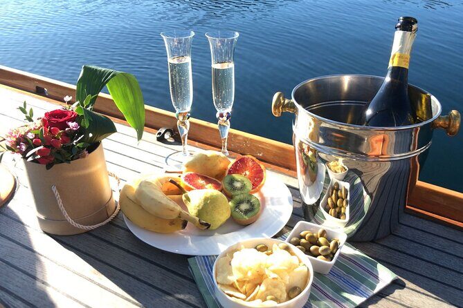 Private Guided Sailing Boat Tour on Lake Como with Aperitif - Who Will Love This Tour?