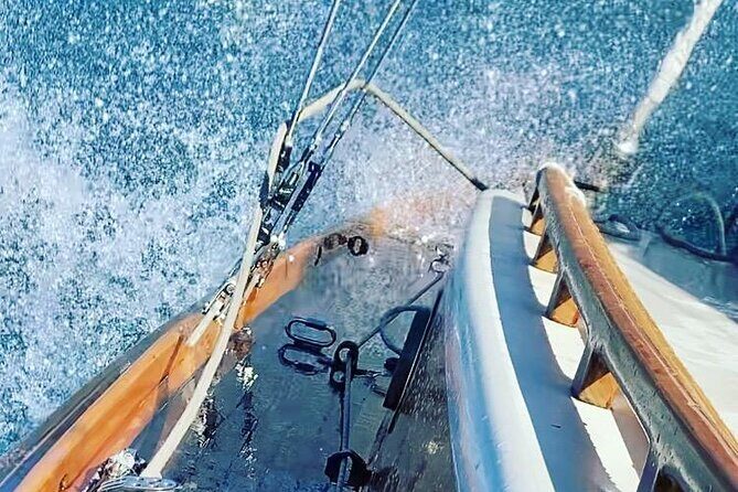 Private Guided Sailing Boat Tour on Lake Como with Aperitif - Final Thoughts