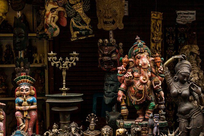 Private Guided Shopping Tour of Mumbai - FAQs