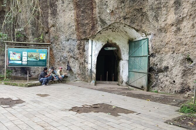 Private Guided Sightseeing Day Tour of Bandung - Who Will Love This Tour?