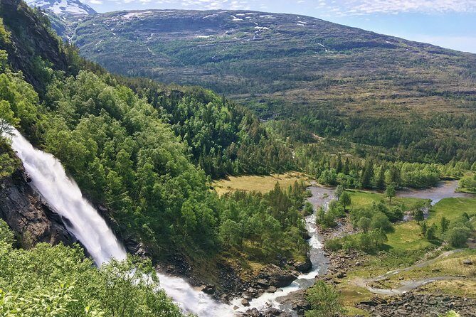 PRIVATE GUIDED TOUR: Folgefonna Glacier roundtrip from Bergen, 8 hours - An In-Depth Look at the Folgefonna Glacier Tour