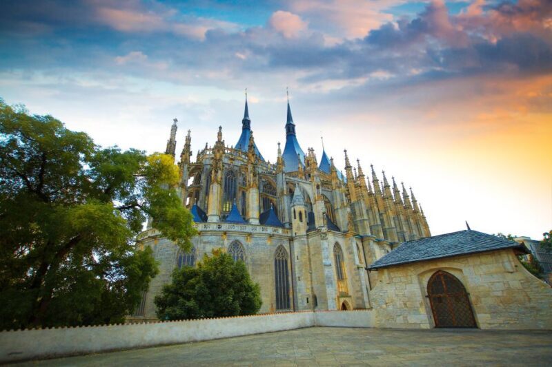 Private Guided Tour from Prague to UNESCO Kutna Hora - FAQ