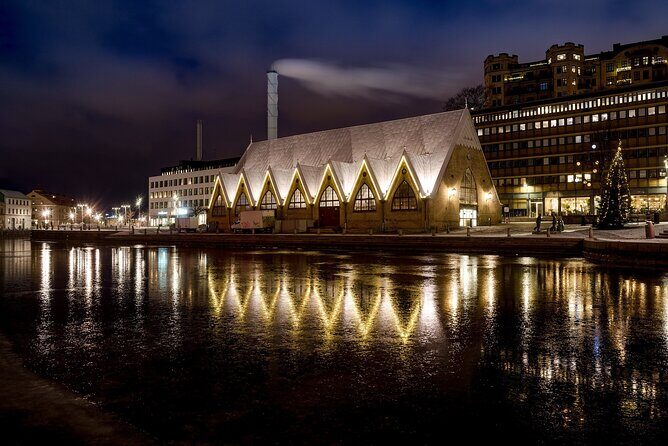 Private Guided Tour in Gothenburg - From Real Experiences to Authentic Insights