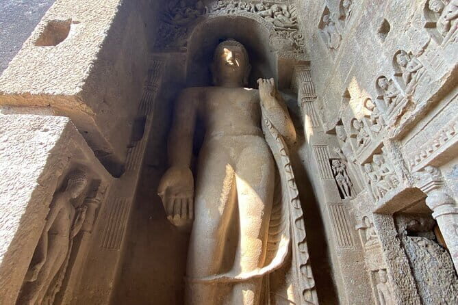 Private Guided Tour in Kanheri Cave with Transfers - The Allure of the Kanheri Caves: A Journey Back in Time