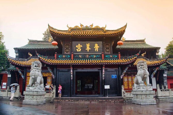 Private Guided Tour of Chengdu with Lunch + Sichuan Opera - Final Thoughts: Who Will Love This Tour?