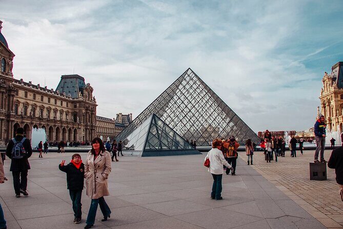 Private Guided Tour of Louvre Museum with CDG Airport Pick up - The Sum Up