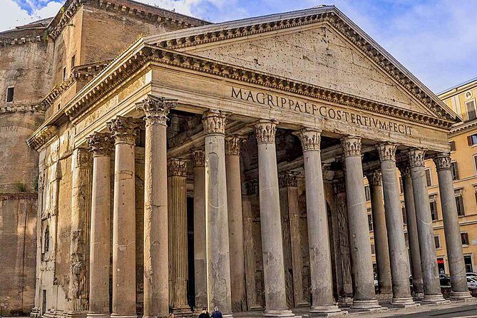 Private Guided Tour of Rome City Highlights Coliseum and Forums - Who Should Consider This Tour?