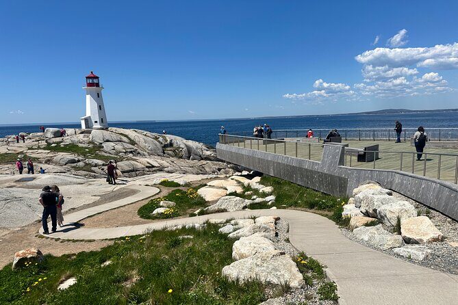 Private Guided Tour: Peggys Cove, Mahone Bay, Lunenburg & Ovens - Key Points