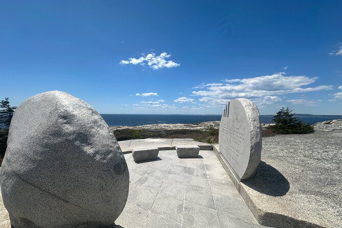 Private Guided Tour: Peggys Cove, Mahone Bay, Lunenburg & Ovens - The Sum Up