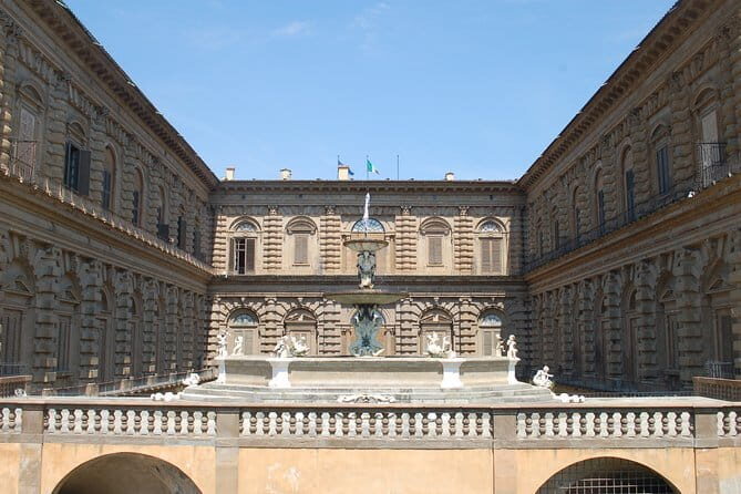 Private guided tour to Palazzo Pitti - A Closer Look at the Private Guided Tour to Palazzo Pitti in Florence