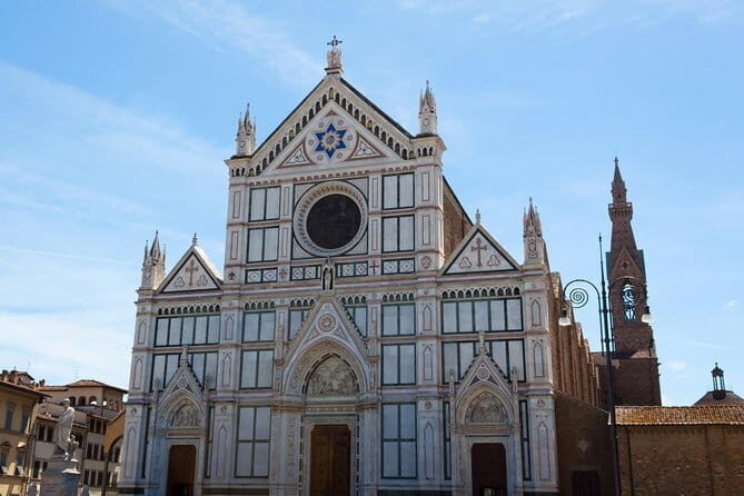 Private Guided Visit Florence's Santa Croce Basilica and Ancient Leather School - Exploring Florence’s Santa Croce Basilica and Leather School: A Deep Dive