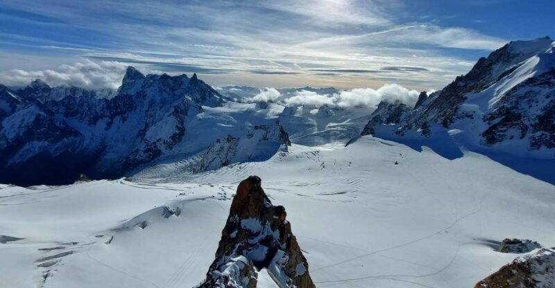 Private Guided Visit of the Mythical Aiguille du Midi - A Closer Look at the Tour