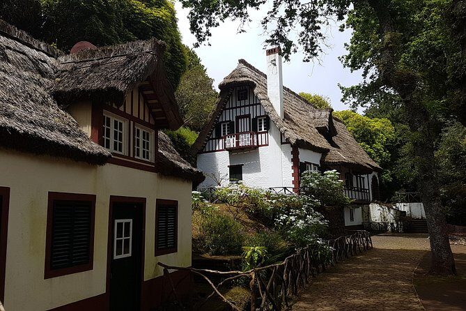 Private Guided Walk Levada Caldeirao Verde - Key Points
