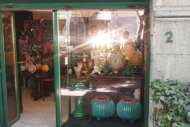 Private guided walking tour in La Condesa neighborhood with transportation - A Walk Through Mexico City’s La Condesa