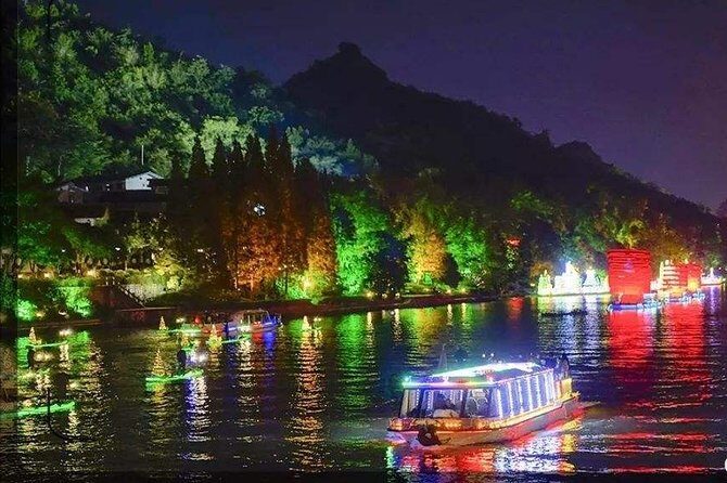 Private Guilin Illuminated Night Tour with Two Rivers and Four Lakes Cruise - Key Points