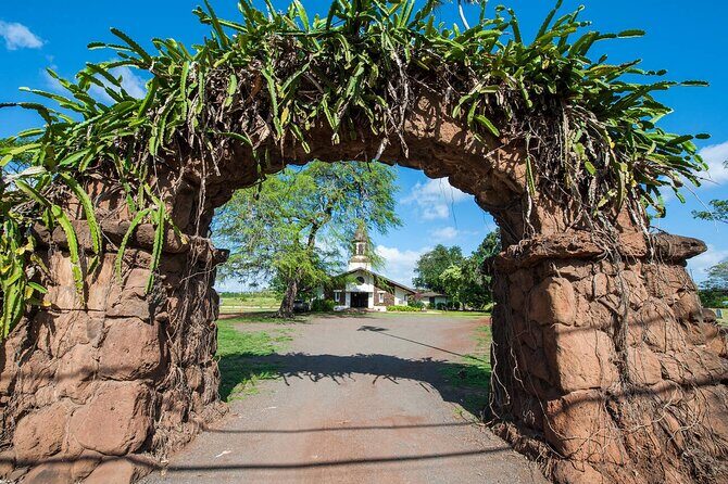 Private Haleiwa and Grand Circle Island Day Trip in Oahu - Discover Oahu’s Charm with the Private Haleiwa and Grand Circle Island Day Trip