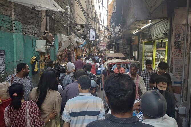 Private Half Day Delhi -City Tour including Entrance Fees - Practical Considerations