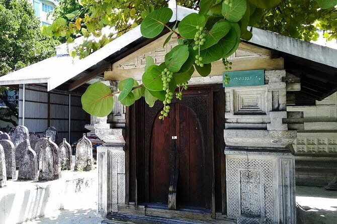 Private Half-Day Local Experience of MaléEnglish/ - A Deep Dive into the Itinerary