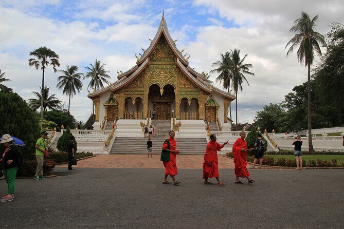 Private Half Day Pedalling Leisurely through Luang Prabang - An In-Depth Look at the Tour Experience