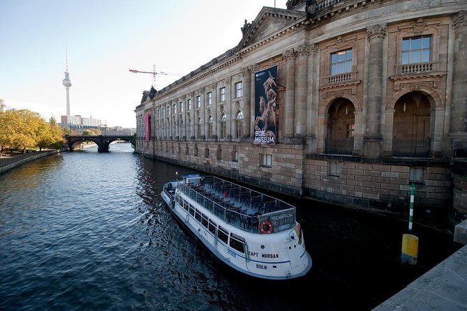 Private Half-Day Sightseeing Tour in Berlin - Exploring the Itinerary in Detail