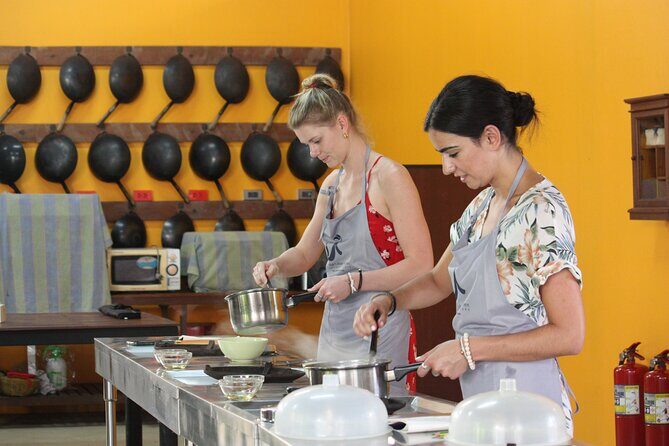 Private Half-Day Thai Cooking Class in Chiang Mai - References