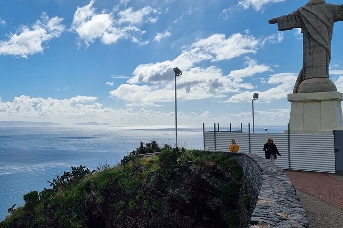 Private Half day tour (8 seat Mercedes Vito) - The Sum Up