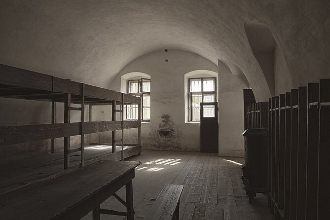 Private Half-Day Tour From Prague To Terezín Concentration Camp - Who Is This Tour Best For?