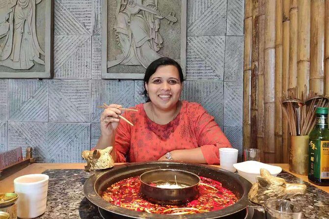Private Half-Day Tour in Sichuan Culture Show with Hot Pot Dinner in Chengdu - Key Points