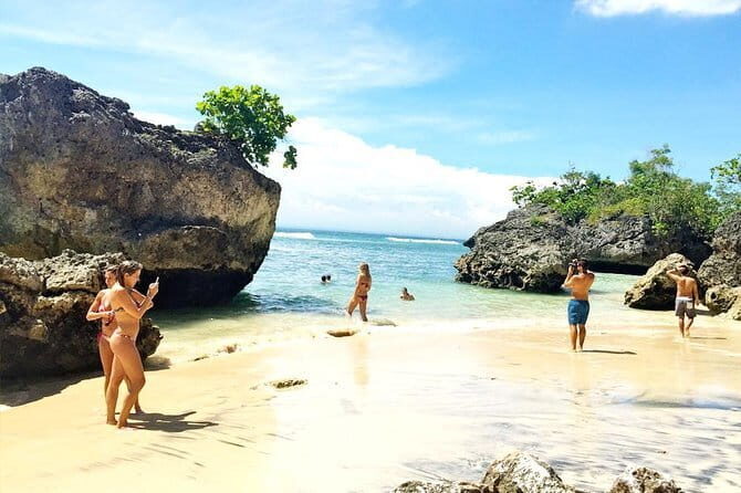 Private Half Day Tour Most Visited Bali Temple and Beach - Key Points