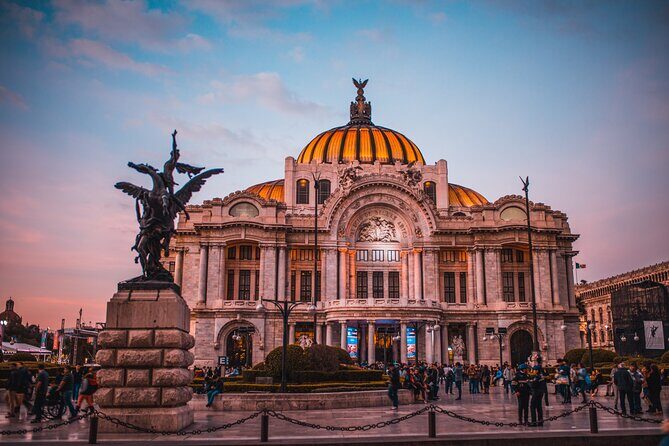 Private Half Day Tour of Mexico City w/ private driver and guide - Key Points