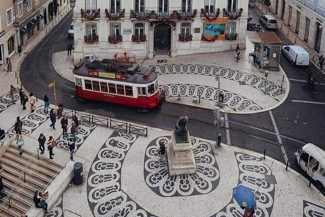 Private Half Day Tour to the City Center of Lisbon - Who Is This Tour For?