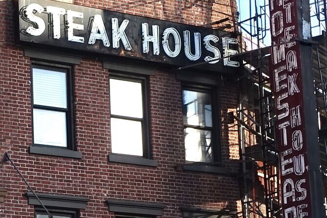 Private High Line Scavenger Hunt Walking Tour - Key Points