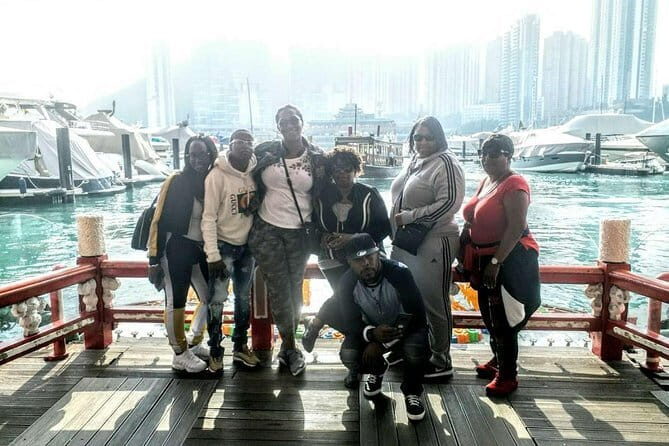 Private Highlights Tour of Hong Kong Island - Exploring the Itinerary in Detail