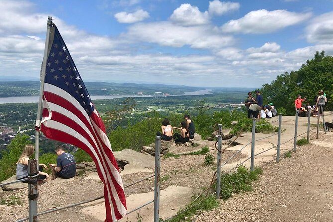 Private Hike/Wineries/Walkway Over the Hudson/1 night Hotel - FAQ