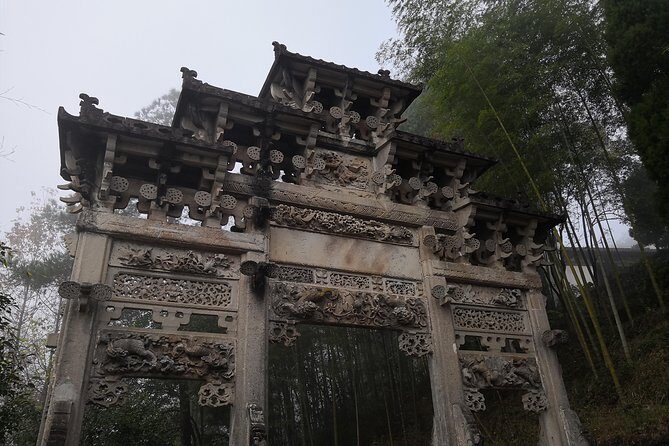 Private Hiking Tour along Xihong Ancient Trail in Huangshan City & Mt. Qiyun - The Journey Begins: What to Expect on Day 1